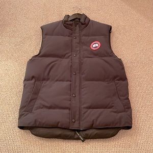 Canada Goose Vest (Size Large)